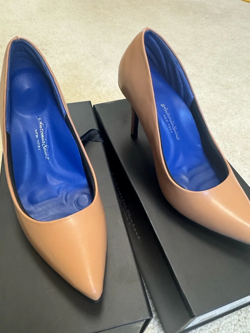 Antonia Saint NY Victoria 2.0 Nude Pumps Heels 8.5 NIB